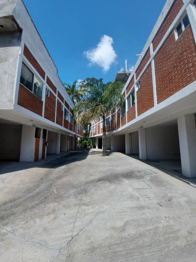 Auto Hotel Jardines De Amatitlan Cuernavaca Exterior photo